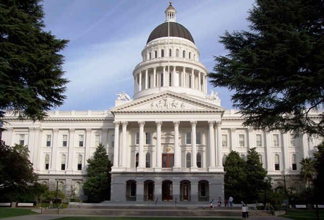 Click to see a larger version California State Capitol building in Sacramento