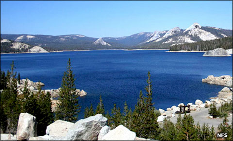 Courtright Reservoir, on the southern edge of Dinkey Lakes Wilderness