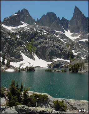 Ansel Adams Wilderness: Minaret Lake Minaret Lake, Ansel Adams Wilderness