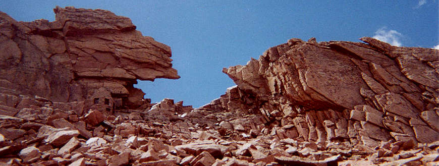 Rocky Mountain National Park: A view of the Keyhole on Longs Peak The Keyhole on Longs Peak