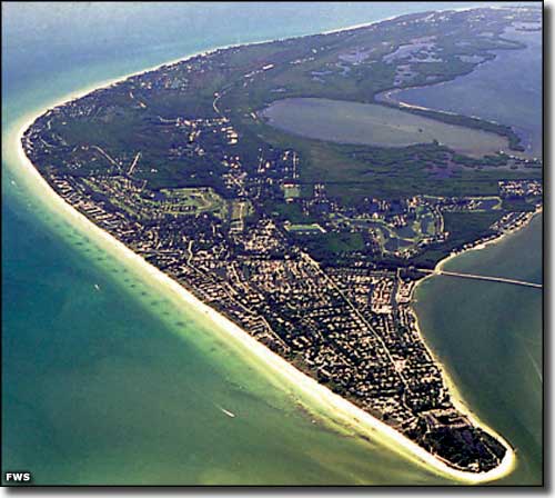JN Ding Darling National Wildlife Refuge: A view of Sanibel Island Sanibel Island, home of the JN Ding Darling National Wildlife Refuge