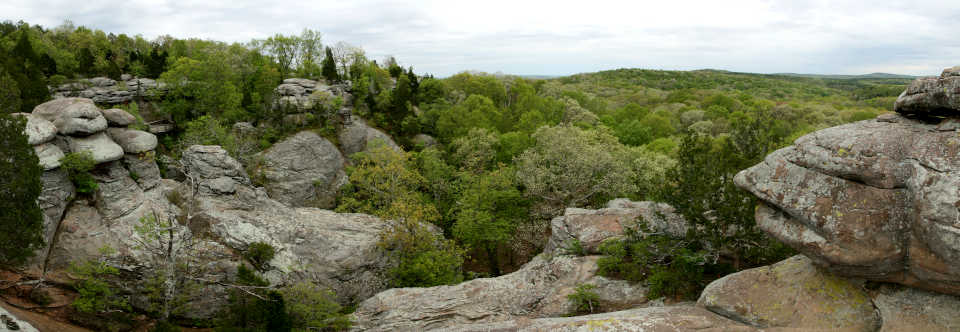 The granite knobs and cuntryside of Garden of the Gods Wilderness in Shawnee National Forest
