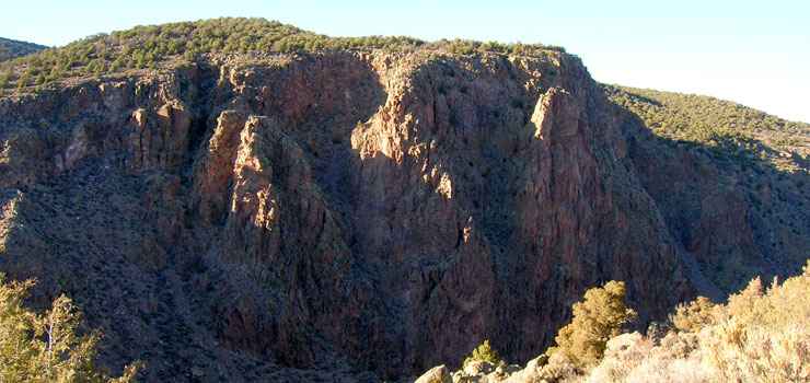 Granite buttress near Chiflo Recreation Site in the Wild Rivers Recreation Area