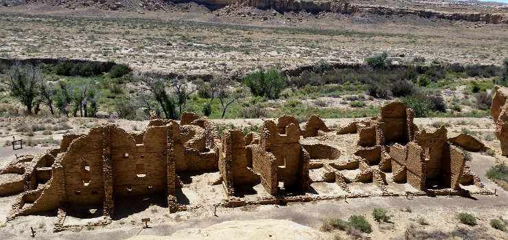 Chaco Culture National Historical Park: A view of the Kin Kletso ruin Kin Kletso at Chaco Culture National Historical Park