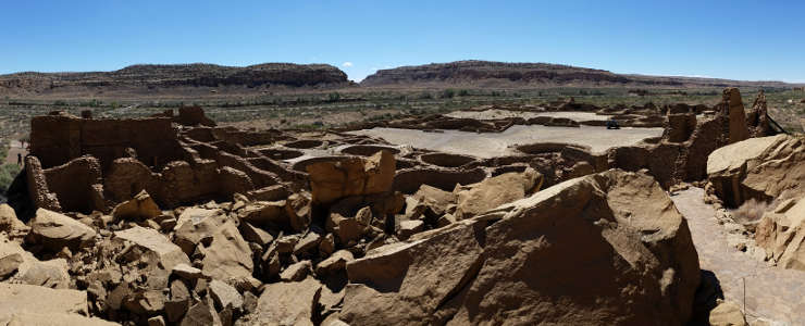 Chaco Culture National Historical Park: A view of the Pueblo Bonito ruin Pueblo Bonito at Chaco Culture National Historical Park