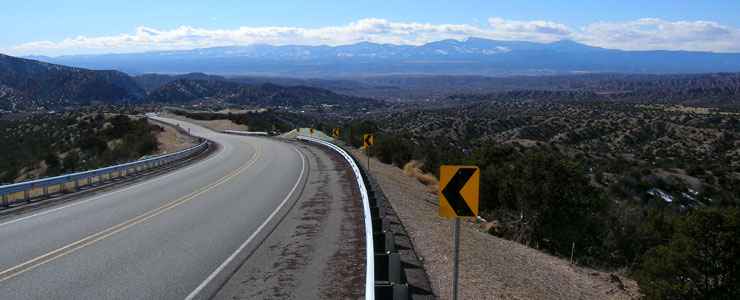 The High Road to Taos: A view of the Jemez Mountains to the west The Jemez Mountains across the Rio Grande Valley