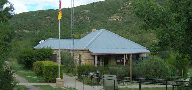 A view of the Sugarite State Park Visitor Center' alt=
