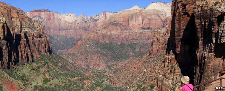 Zion National Park: A view from Zion Canyon Overlook Zion Canyon Overlook, Zion National Park