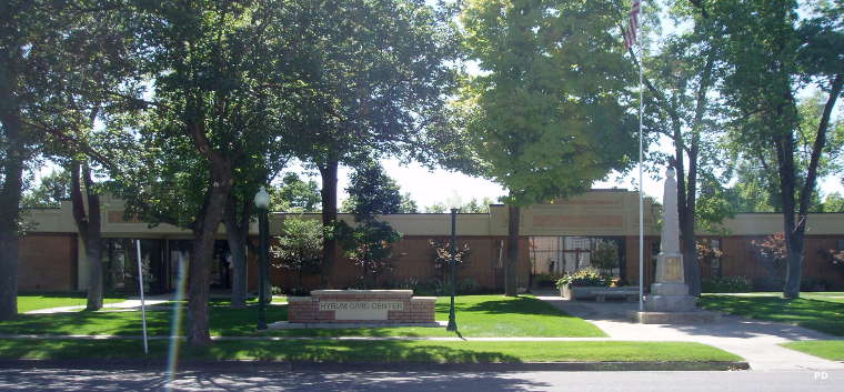 Hyrum, UT: The Hyrum Civic Center Hyrum Civic Center