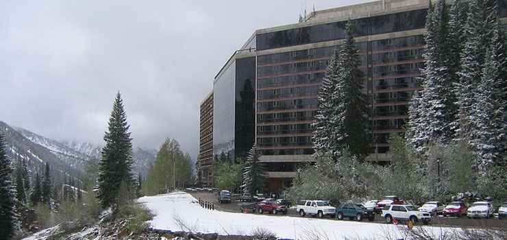 Memorial Day Weekend at Snowbird Lodge Snowbird Lodge on a typical Memorial Day Weekend