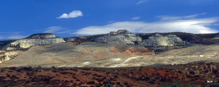 View along the Red Gulch-Alkali Scenic Backway