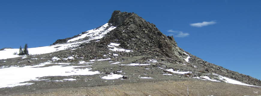 An ancient volcanic formation at the top of Powder River Pass
