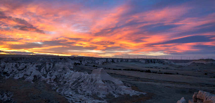 Sunset above the Chalk Bluffs