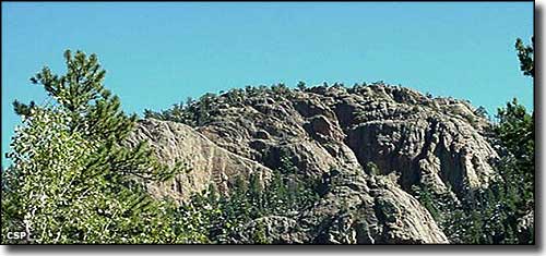 Typical rock outcropping at Staunton State Park