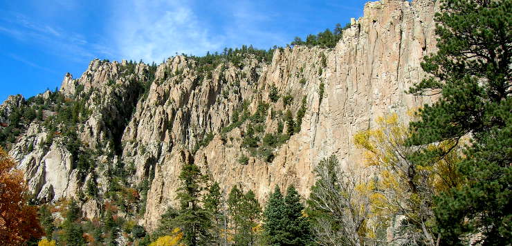 Volcanic palisades from the Oligocene epoch