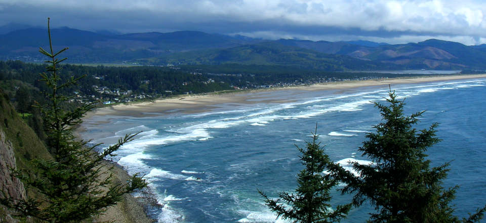 Along the coast of Oregon on the Pacific Coast Scenic Bywyay