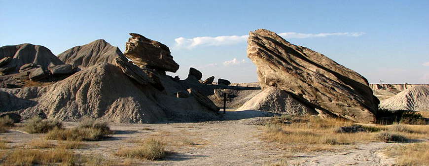 A view through some of the rock formations in Toadstool Geologic Park