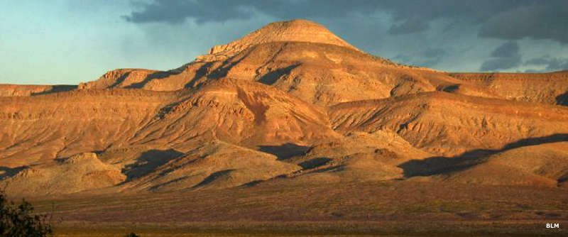 A sunset view of Sunflower Mountain