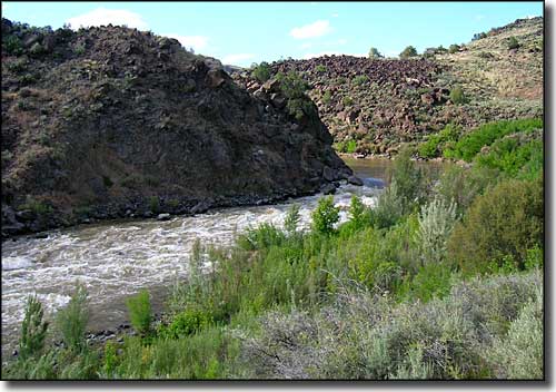 Rapids at the north end of Orilla Verde Recreation Area