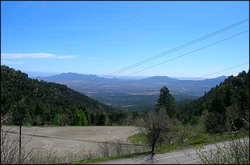 The view east from the Sandia Peak Ski Area parking lot