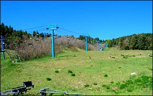 Sandia Peak ski lifts in summer