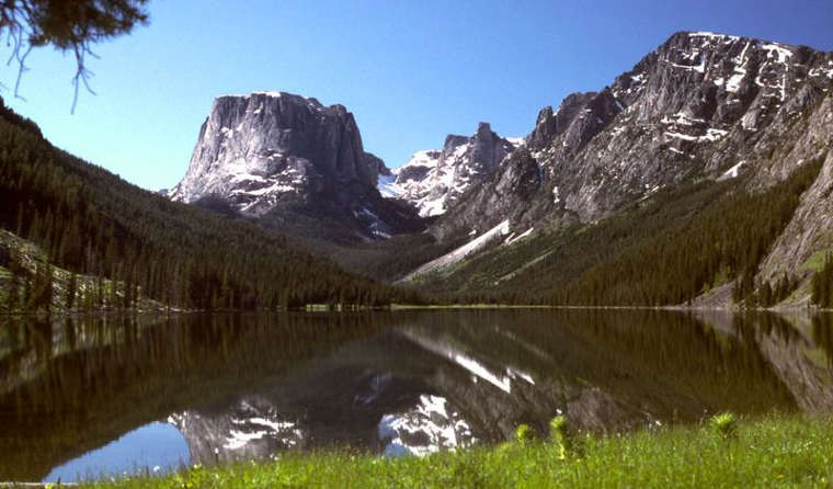 The Green River Lakes